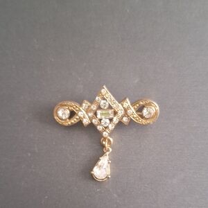 Elegant Gold and Silver Brooch